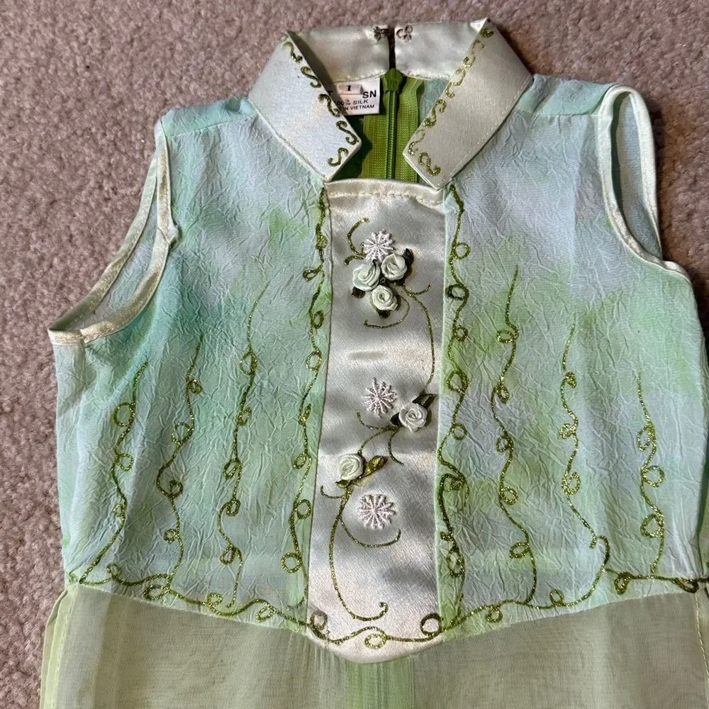 Vietnamese children's outfit